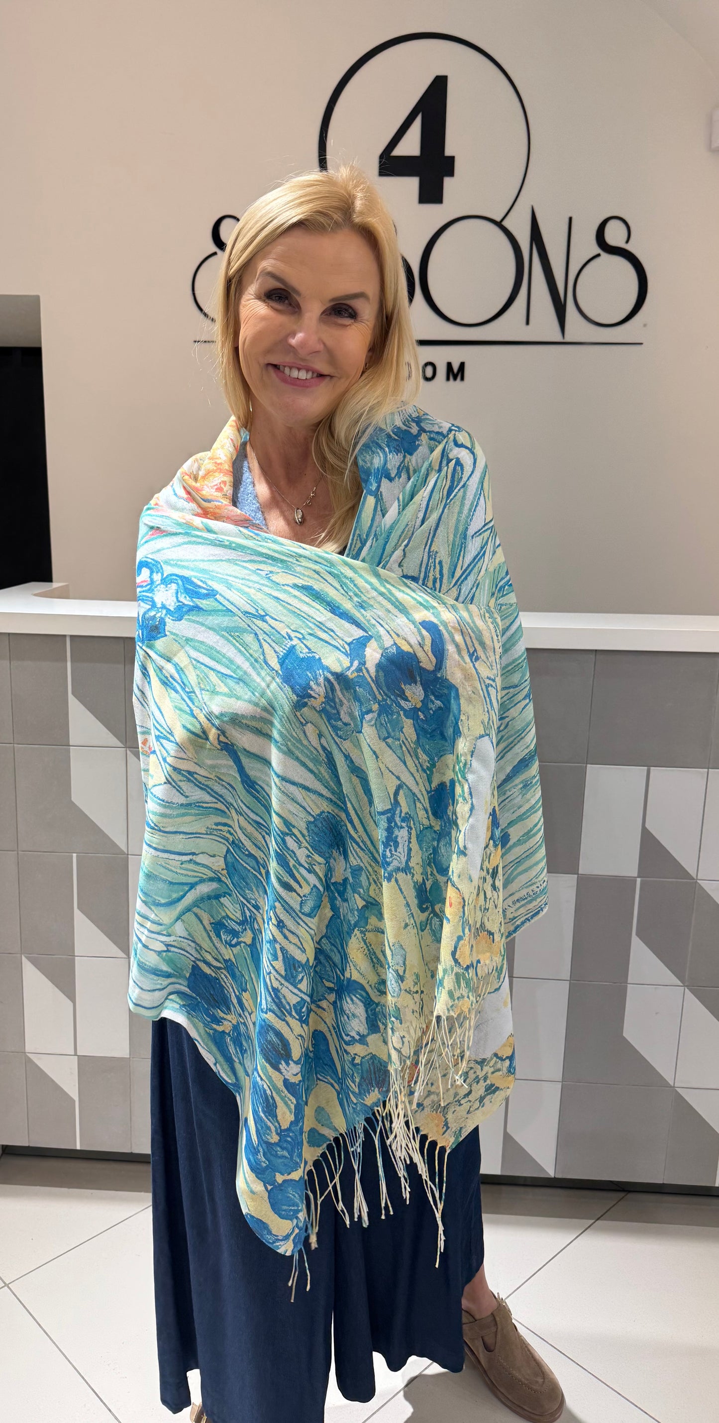 šalikas gėlėtas (D97)