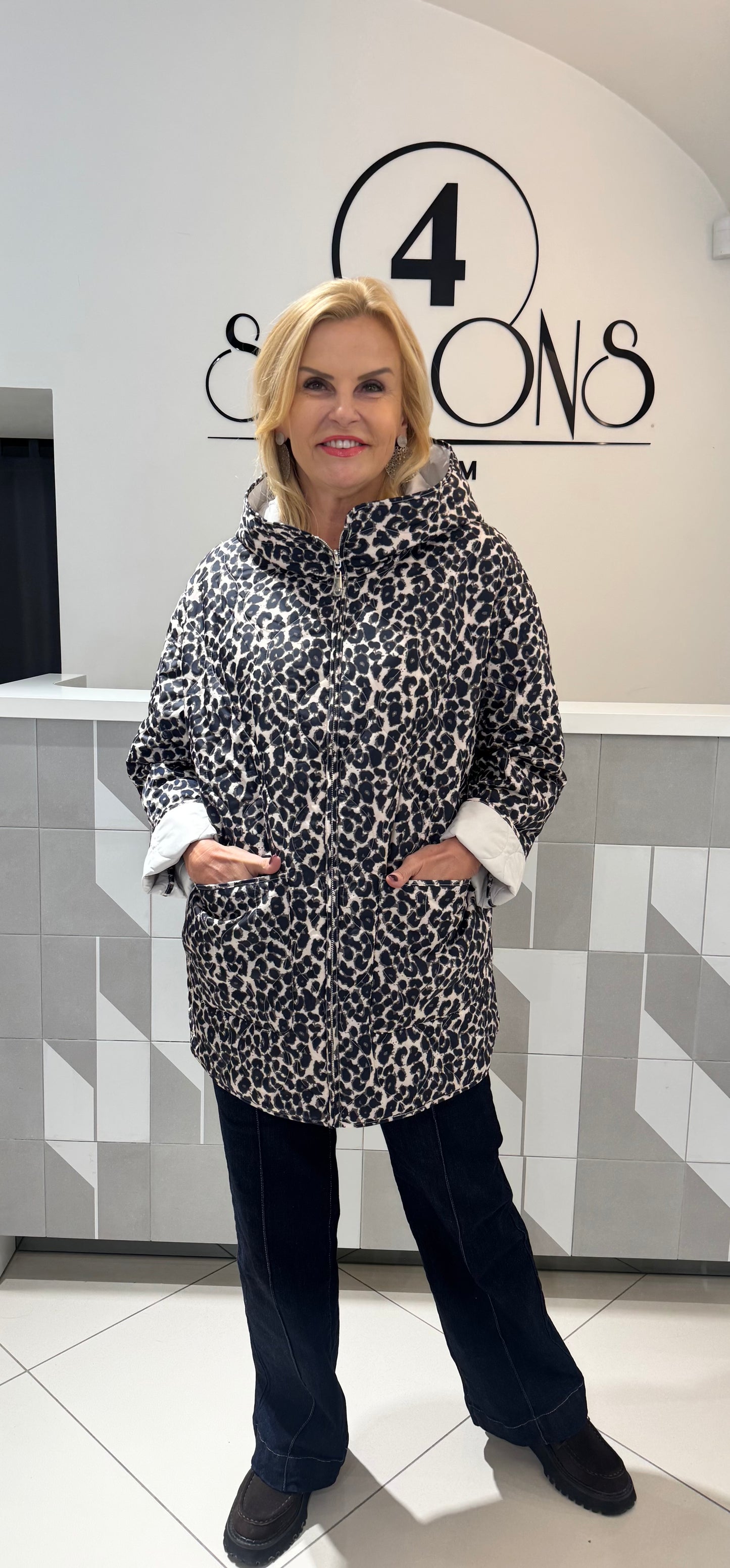 Dvipuse striukė (B234)