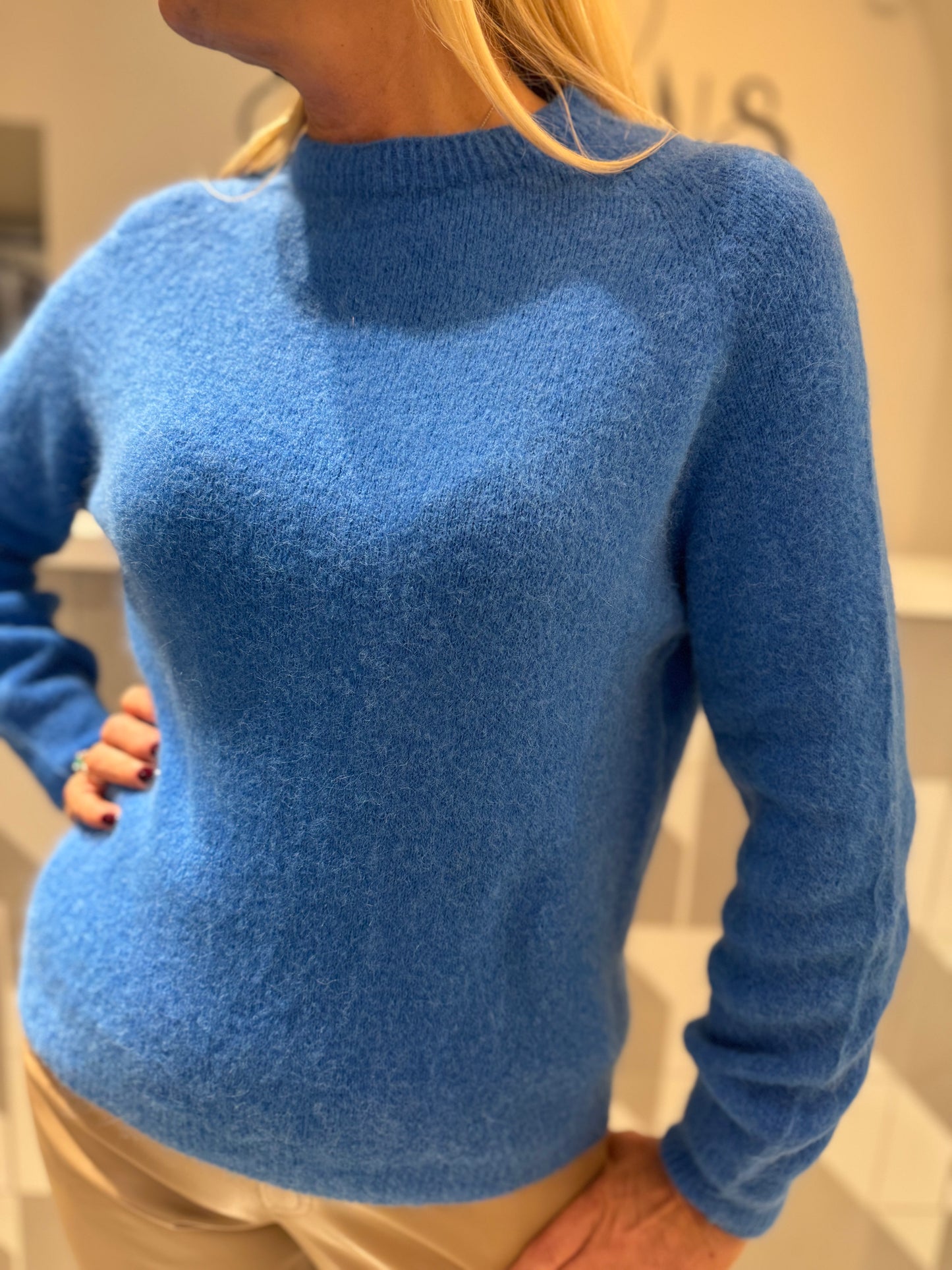 Megztukas su baby alpakos vilna (m432)