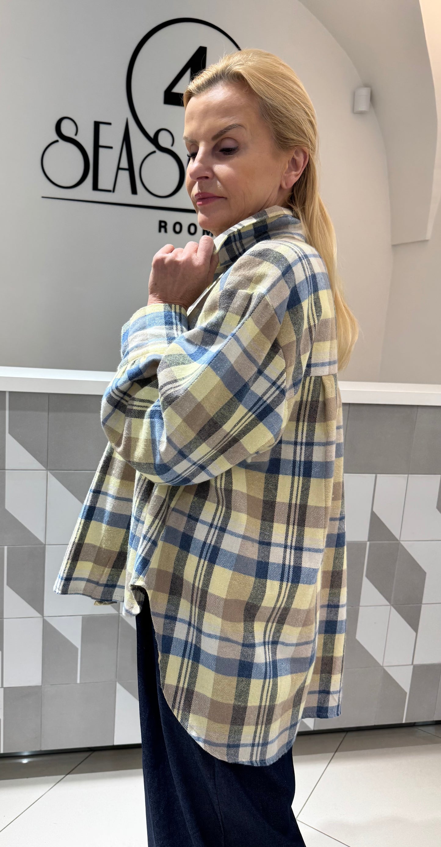 Languoti marškiniai (P900)