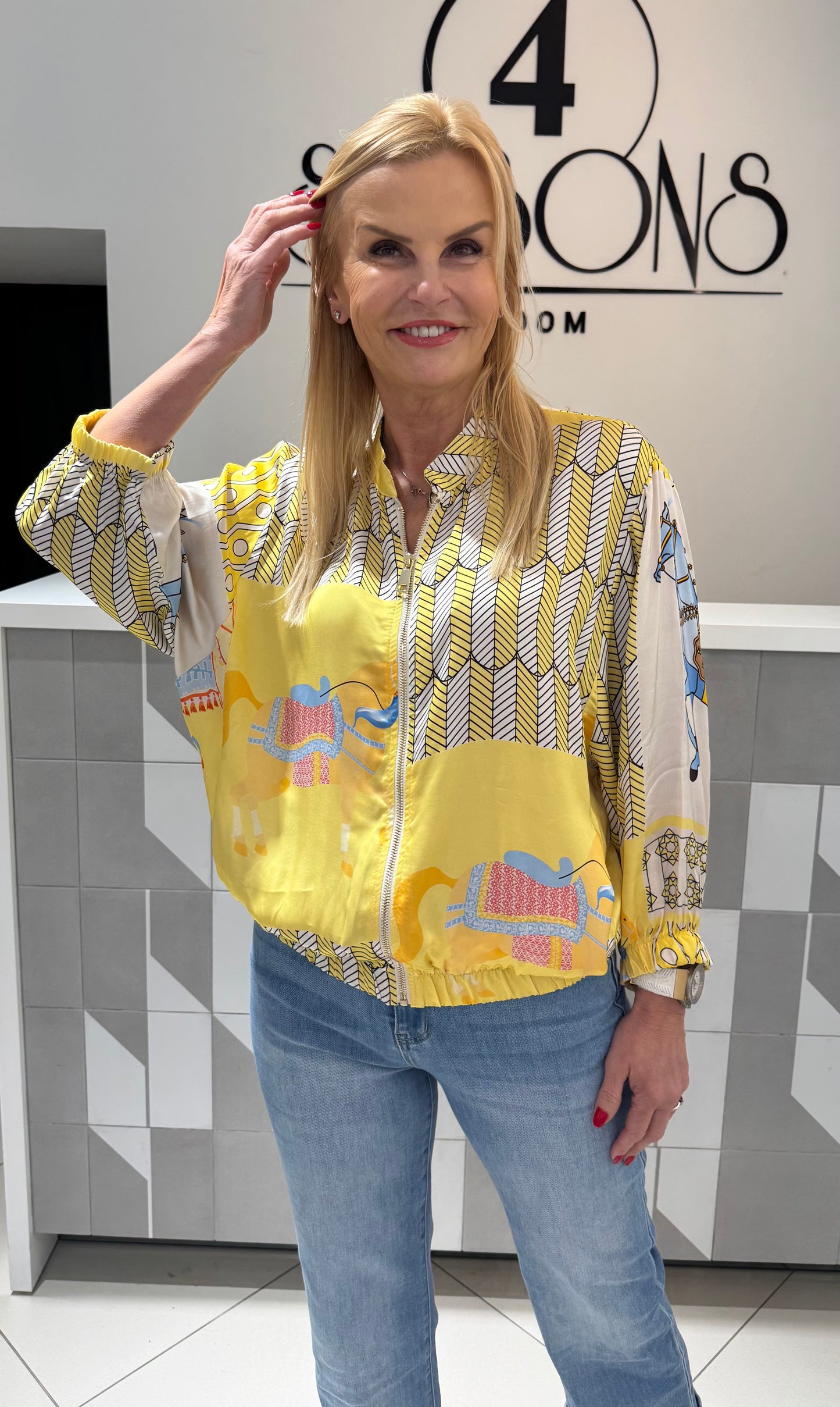 Švarkas-bomberis (Sv163)