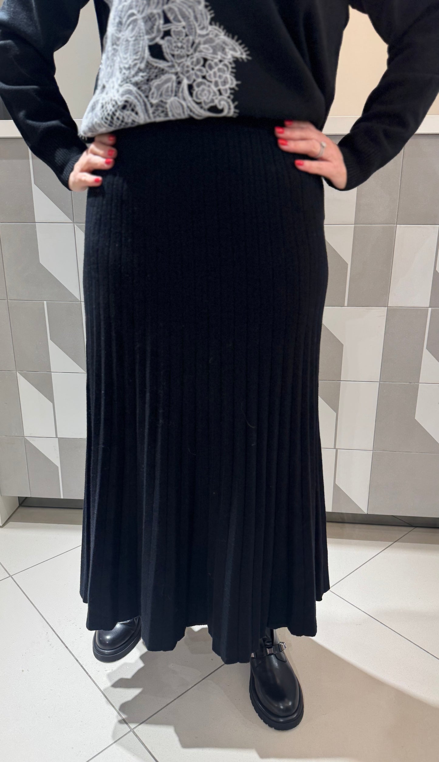 Trikotažinis sijonas (si112)