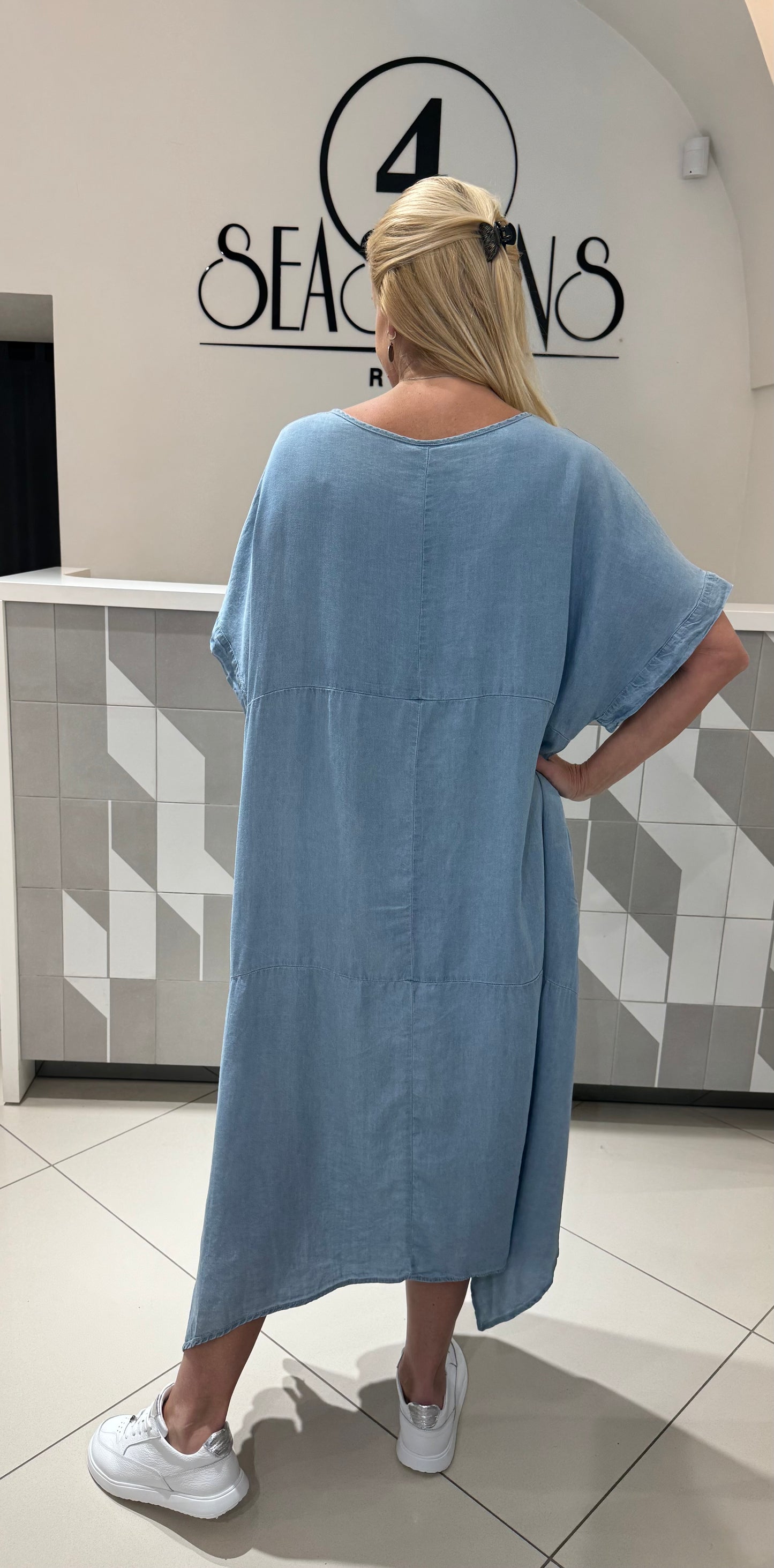 Suknelė plono džinsinio audinio (S195)