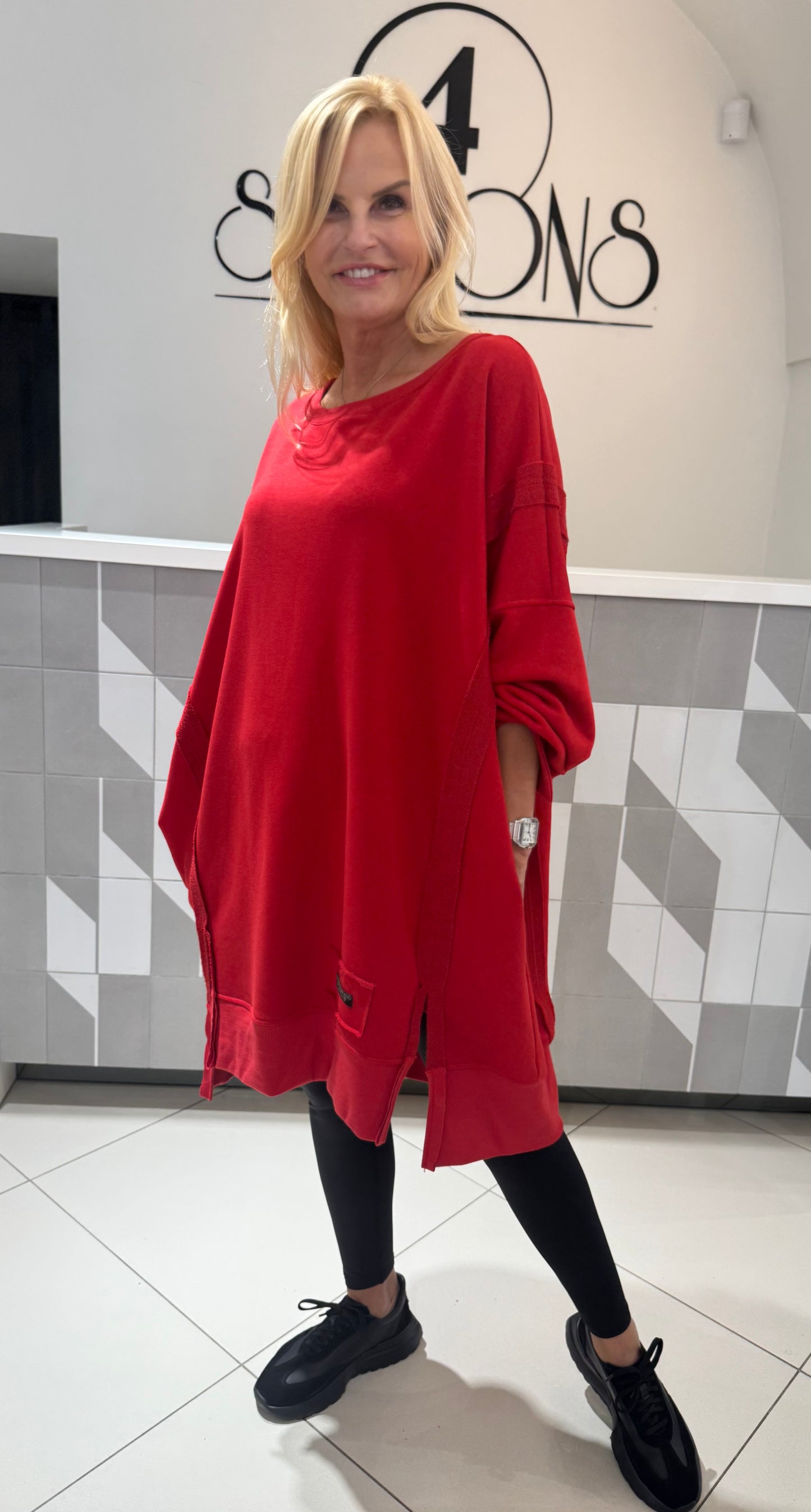 Suknelė-tunika didesniam dydžiui (P794)