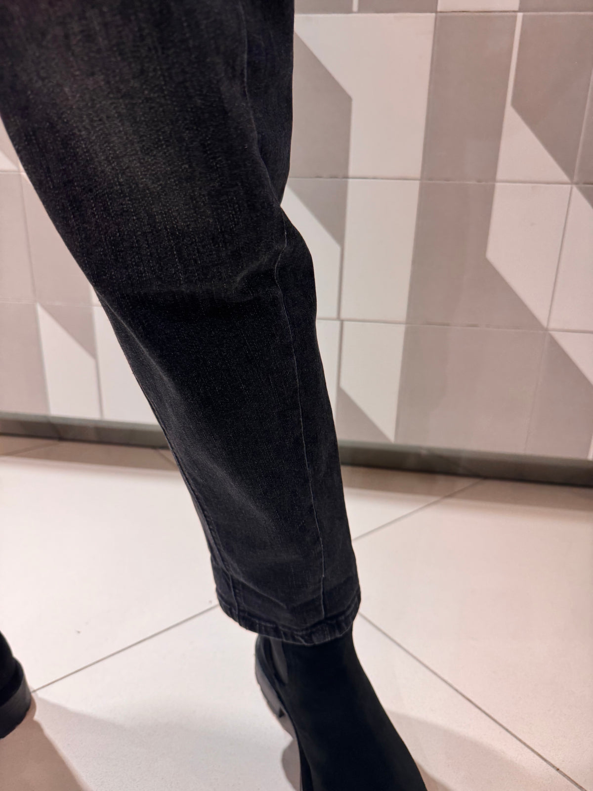 Džinsai (modelis didintas)(k693)