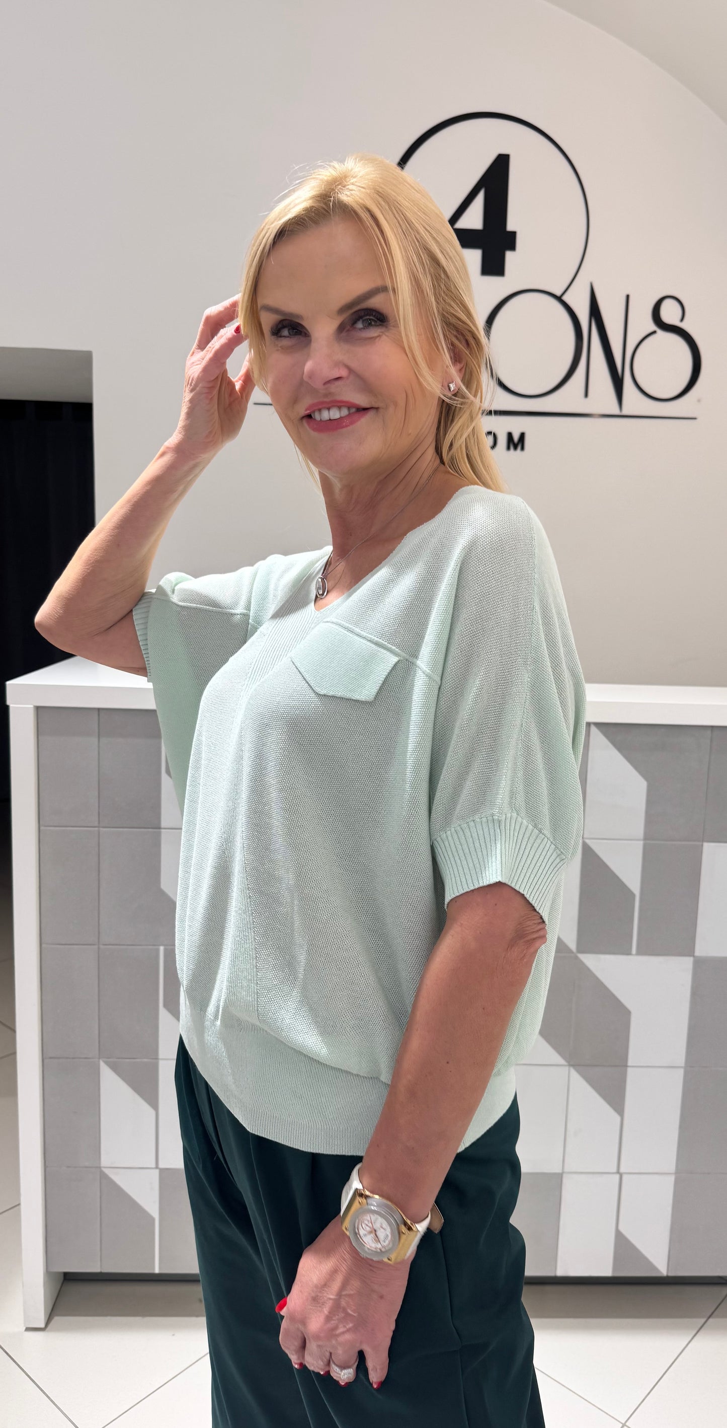 Megztukas V iškirptė (M549)