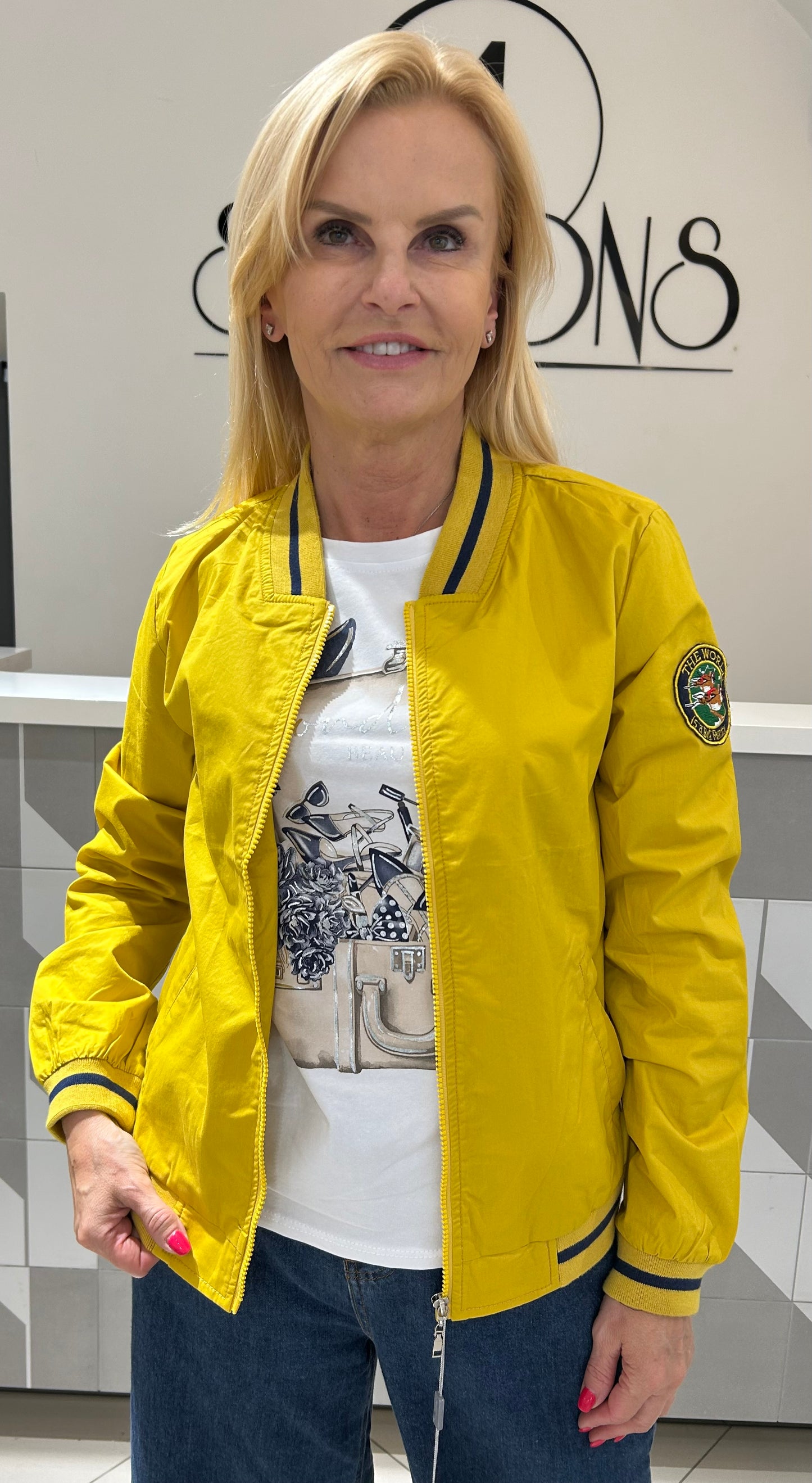 Vasarinė striukė/bomberis (b283)