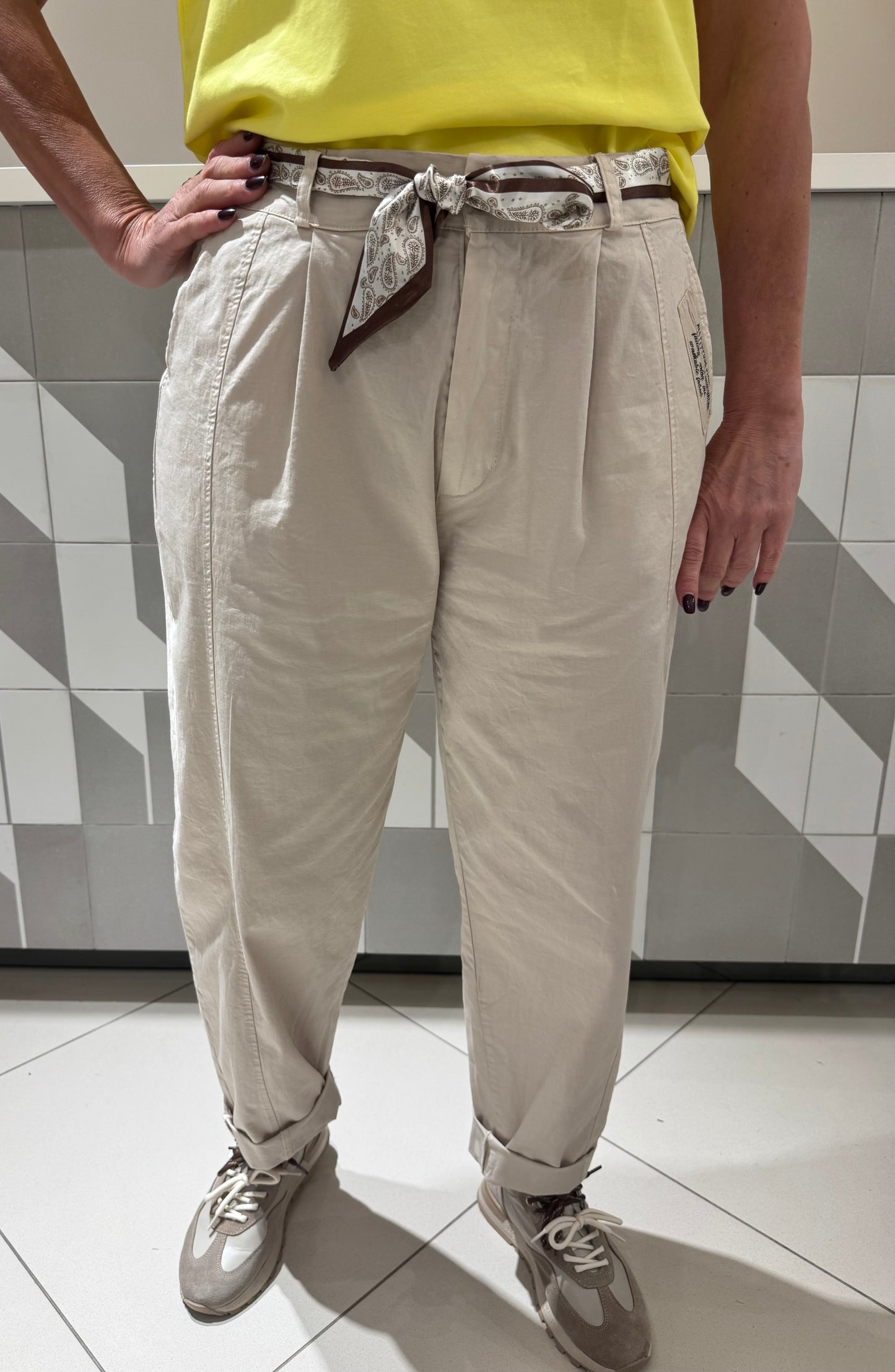 Kelnės su skarele (K603)