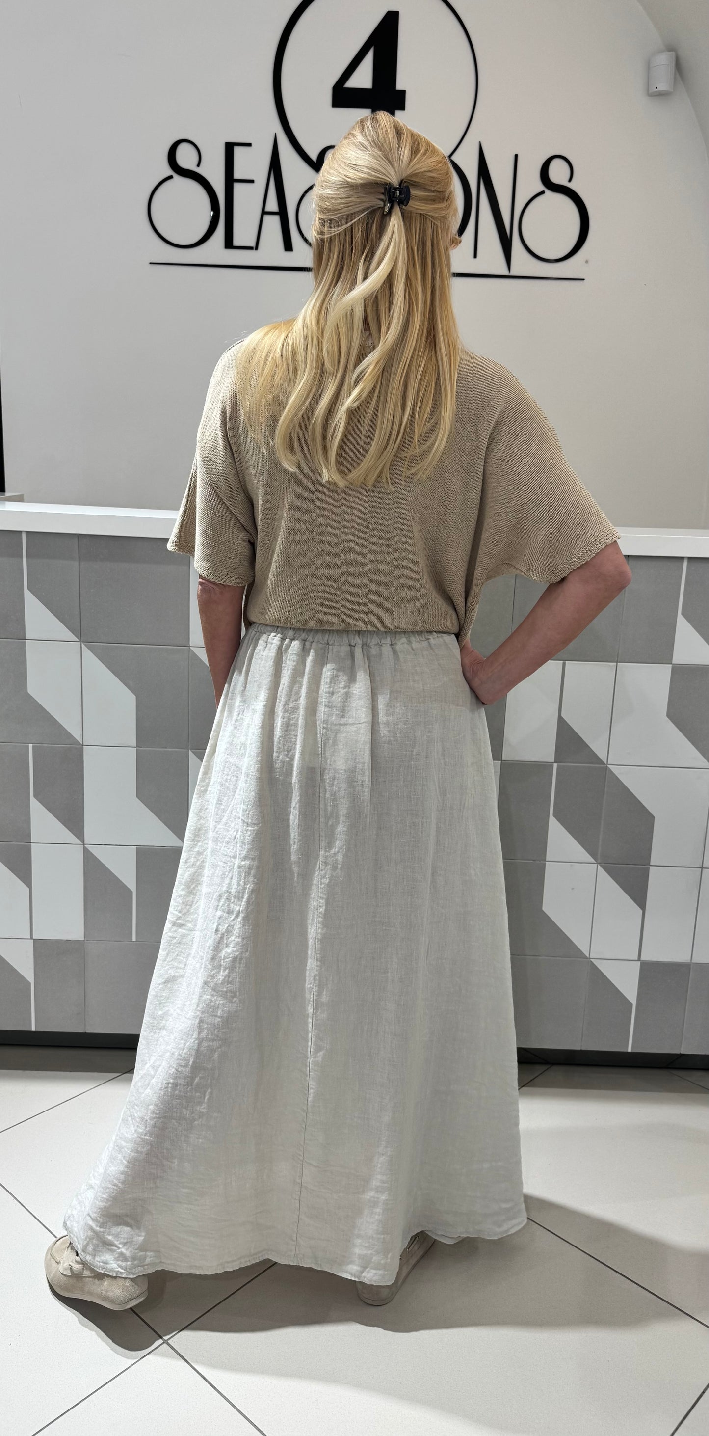 Lininis sijonas (Si132)