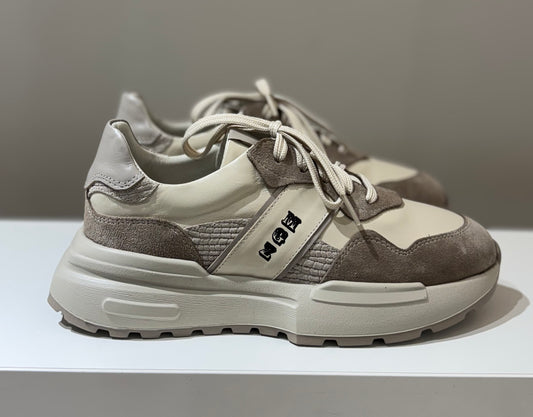 Laisvalaikio batai (Z16A)