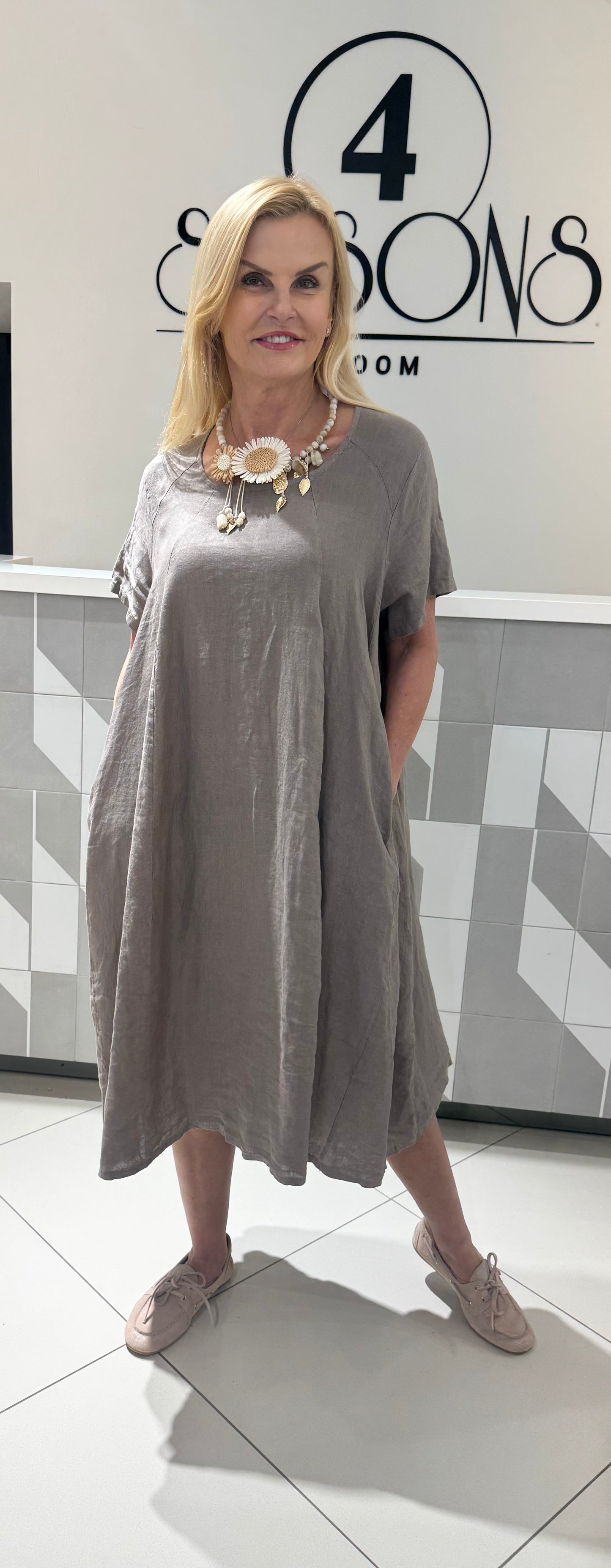 Lino suknelė (S238)