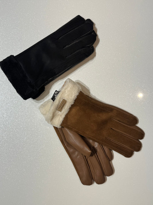 Pirštinės su kailiuku (D88)