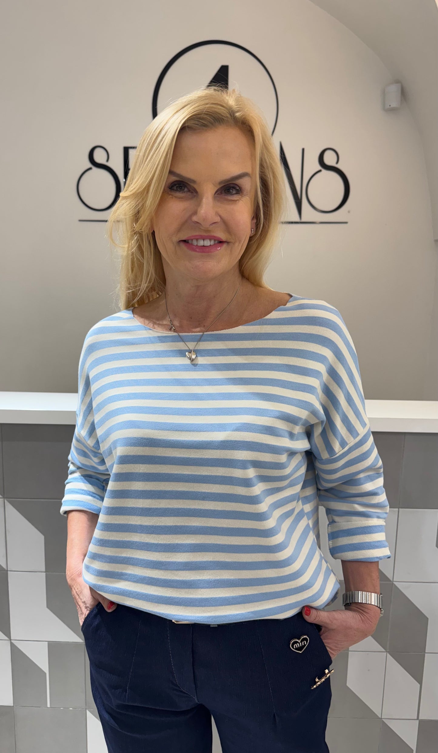 Dryžuota palaidinė (p859)