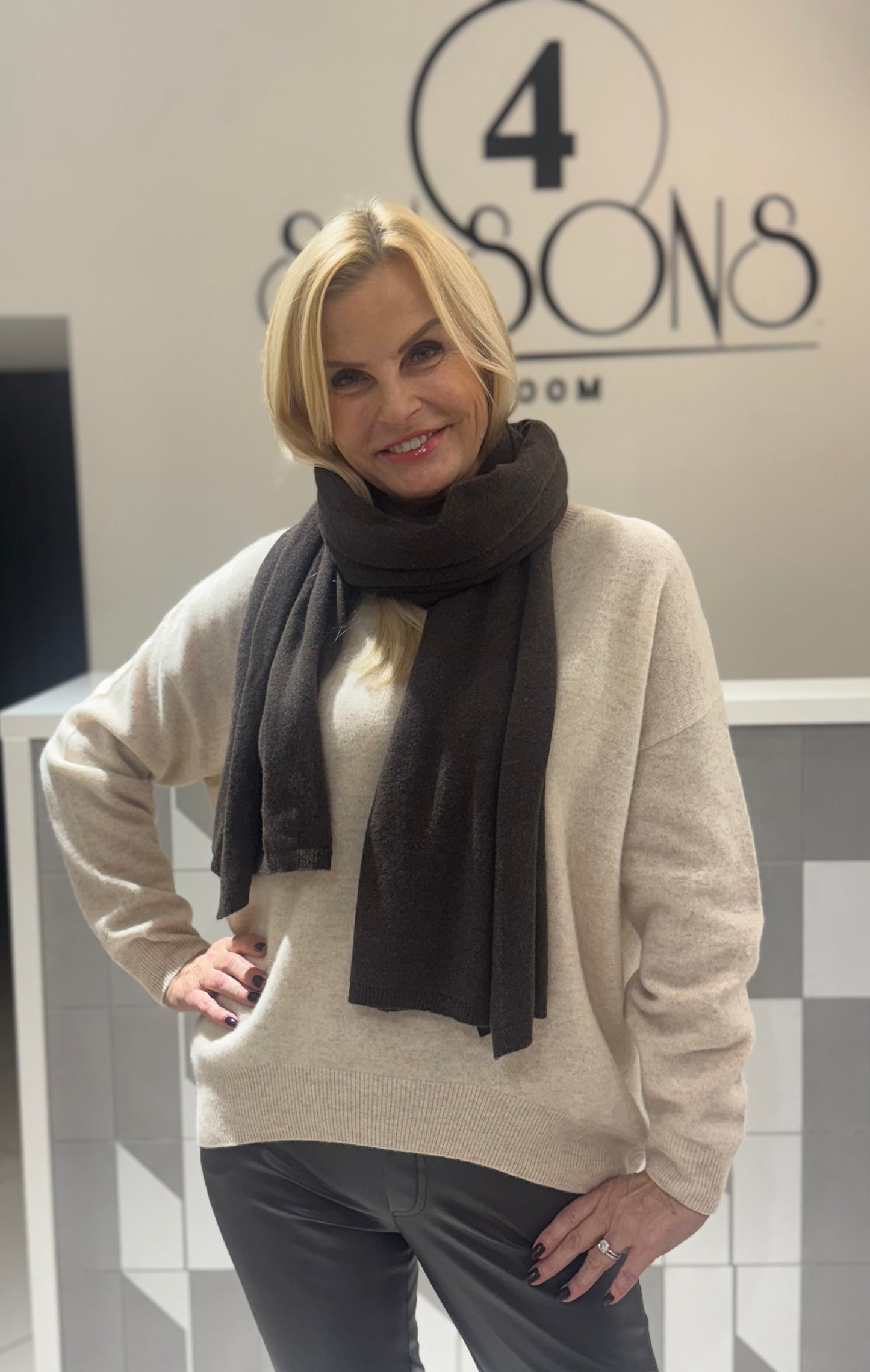 Šalikas su kašmyro vilna (D91)