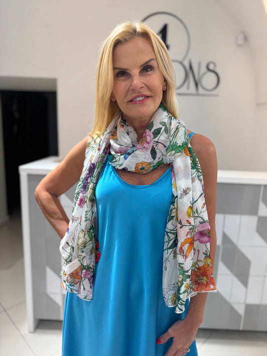 Šilkinis gėlėtas šalikas(D53)