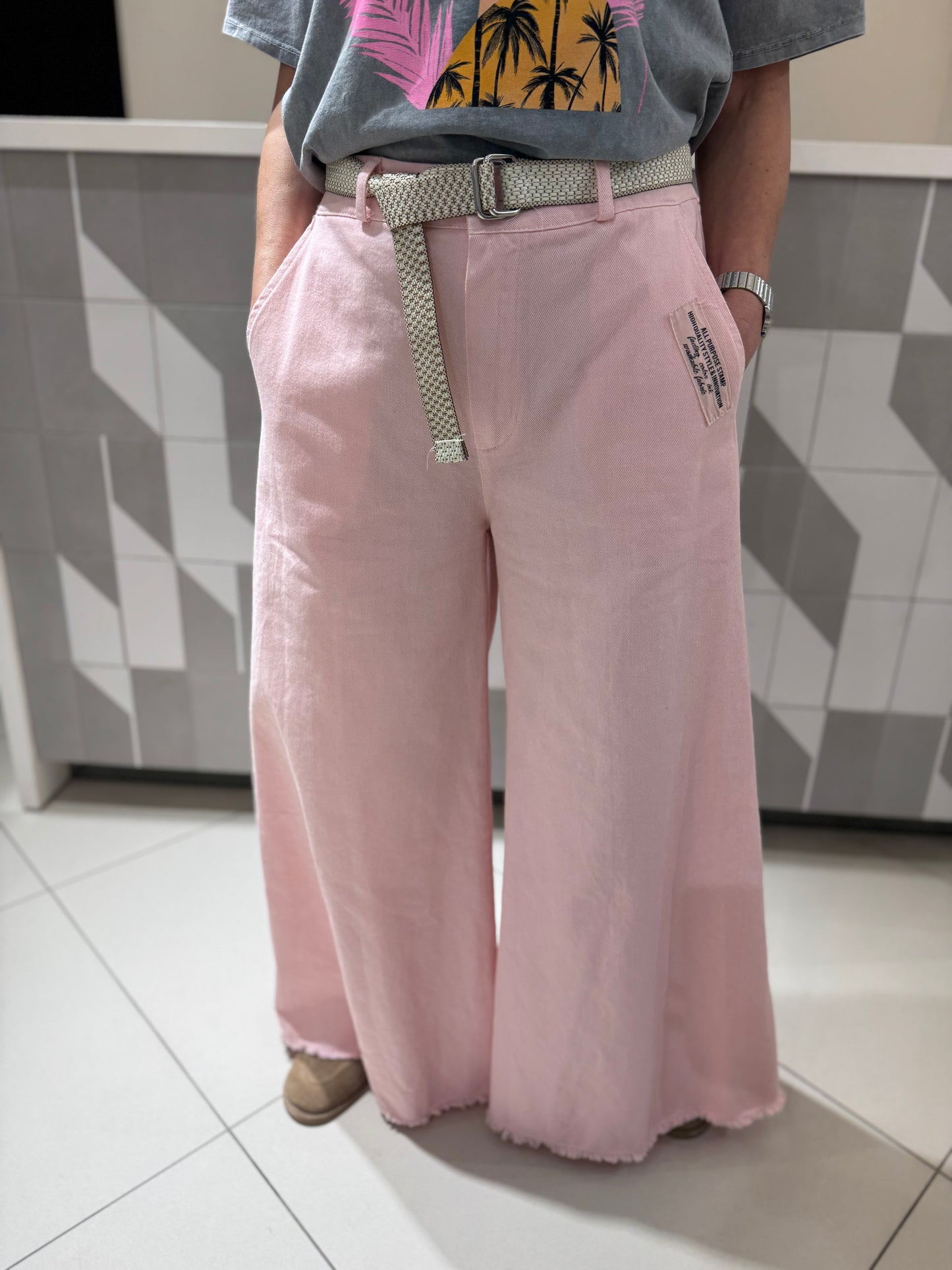 Kelnės plataus modelio (K573)