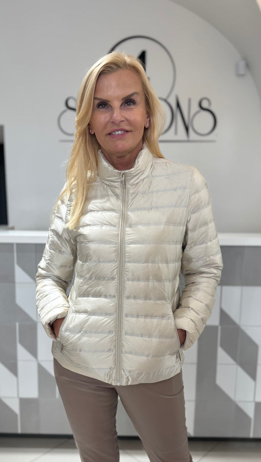 Plona pūkinė striukė (dydis mažintas)  (b149)