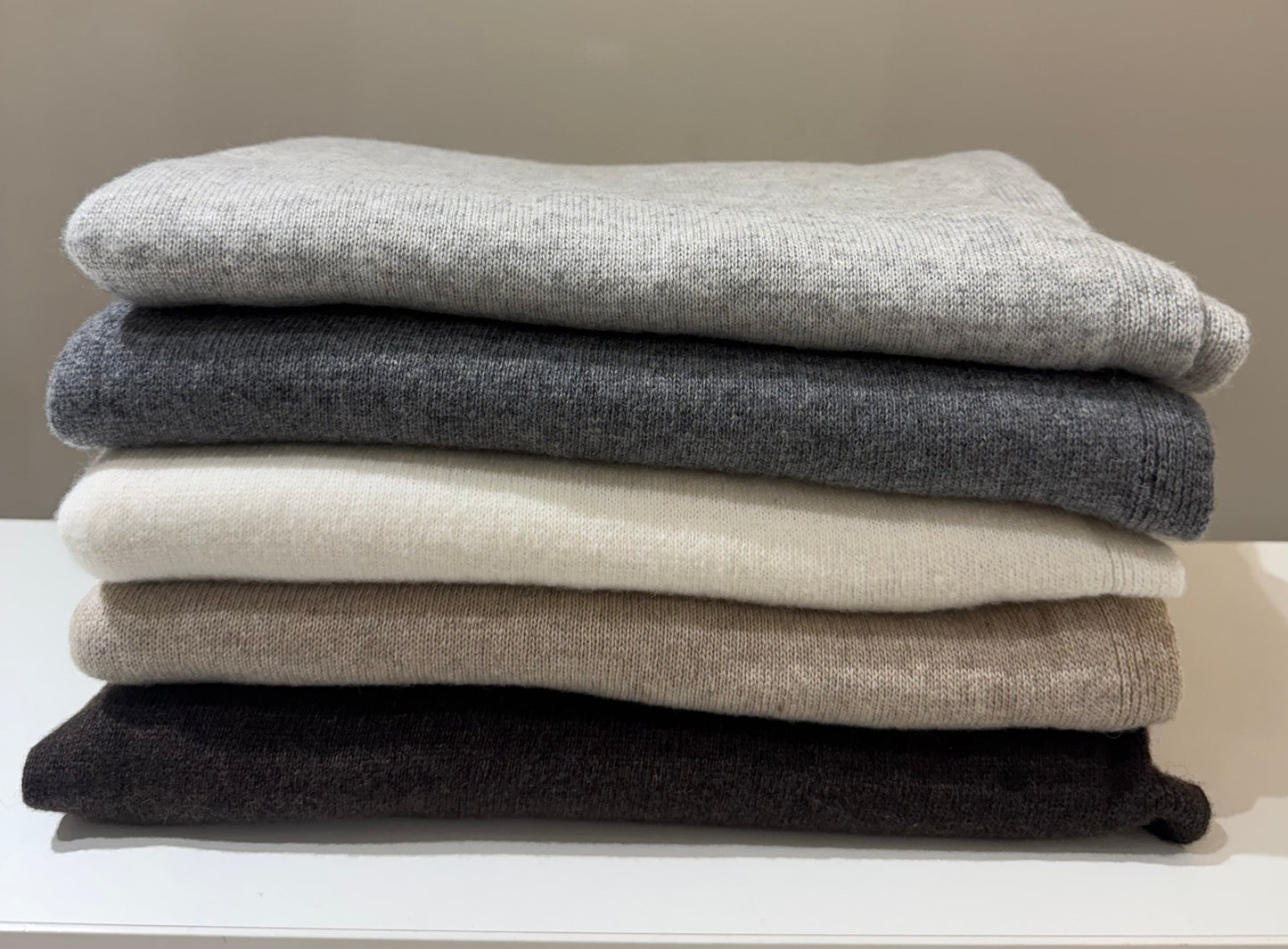 Šalikas su kašmyro vilna (D91)