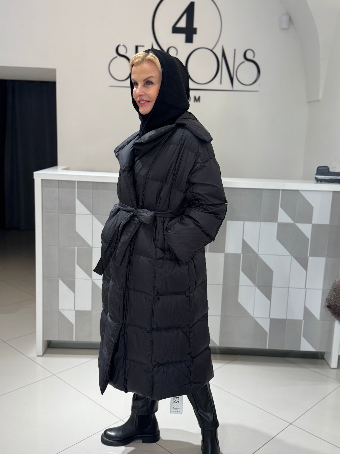 Megztas goubtuvas(D74)