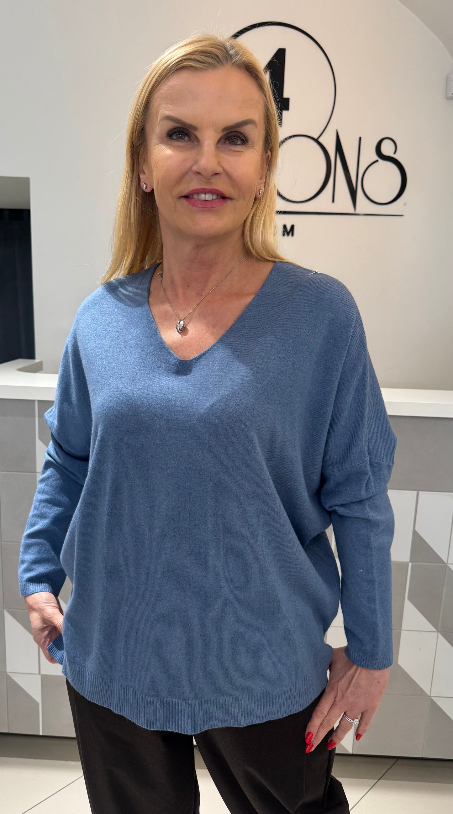 Megztinis didesniam dydžiui (M598)