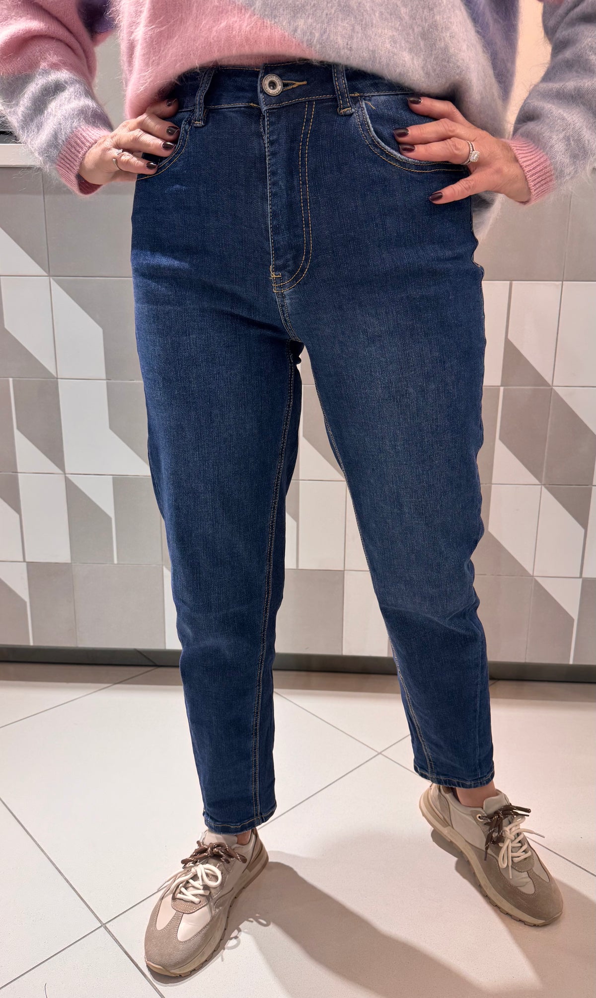 Džinsai (modelis didintas)k692)