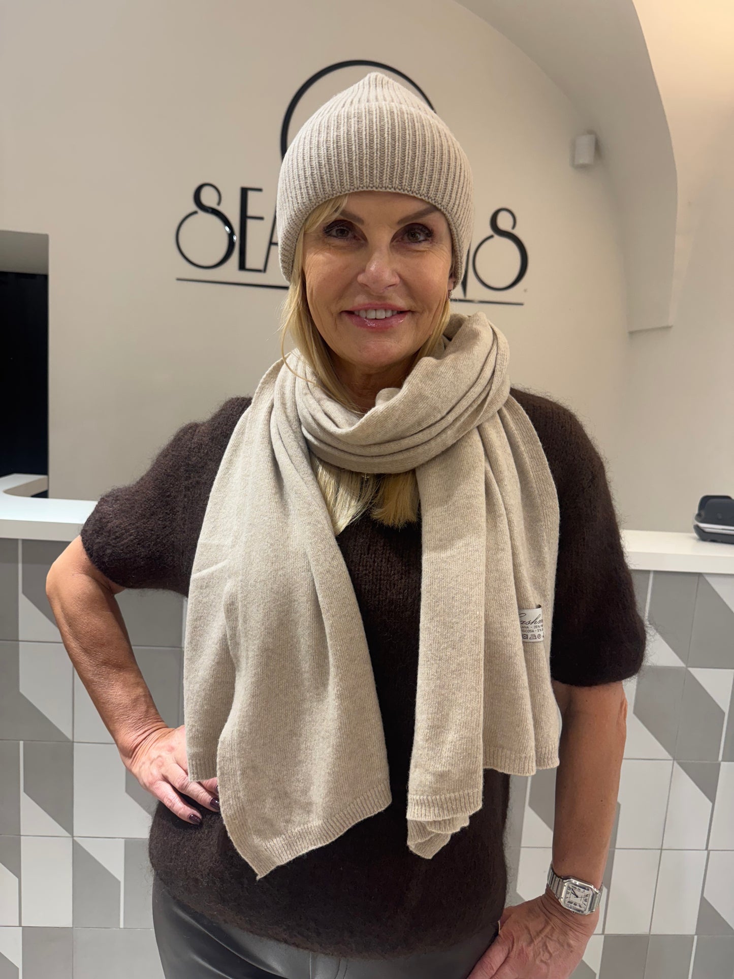 Kepurės ir šaliko komplektukas su kašmyro vilna (D85)