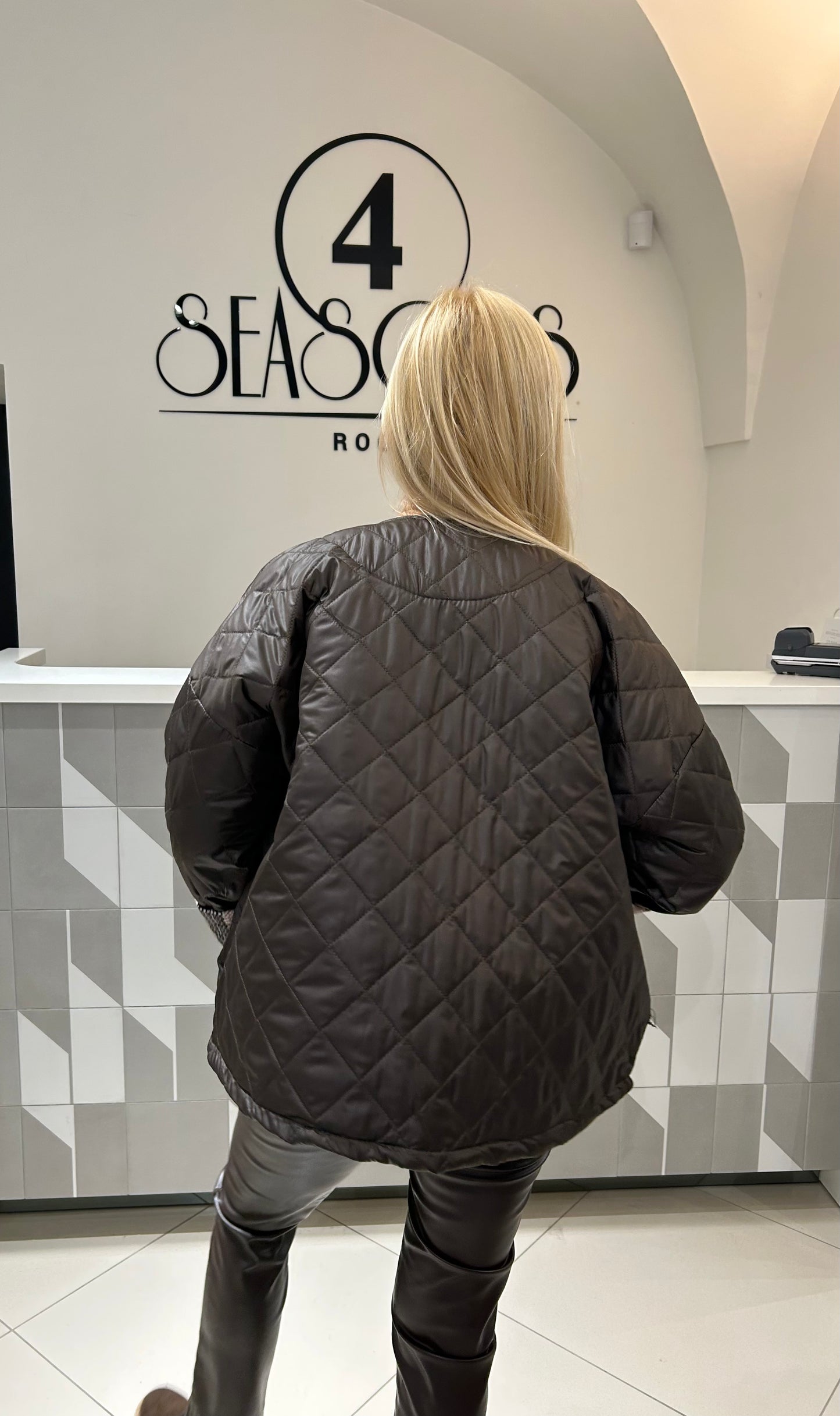 Striukė-švarkelis (b177)