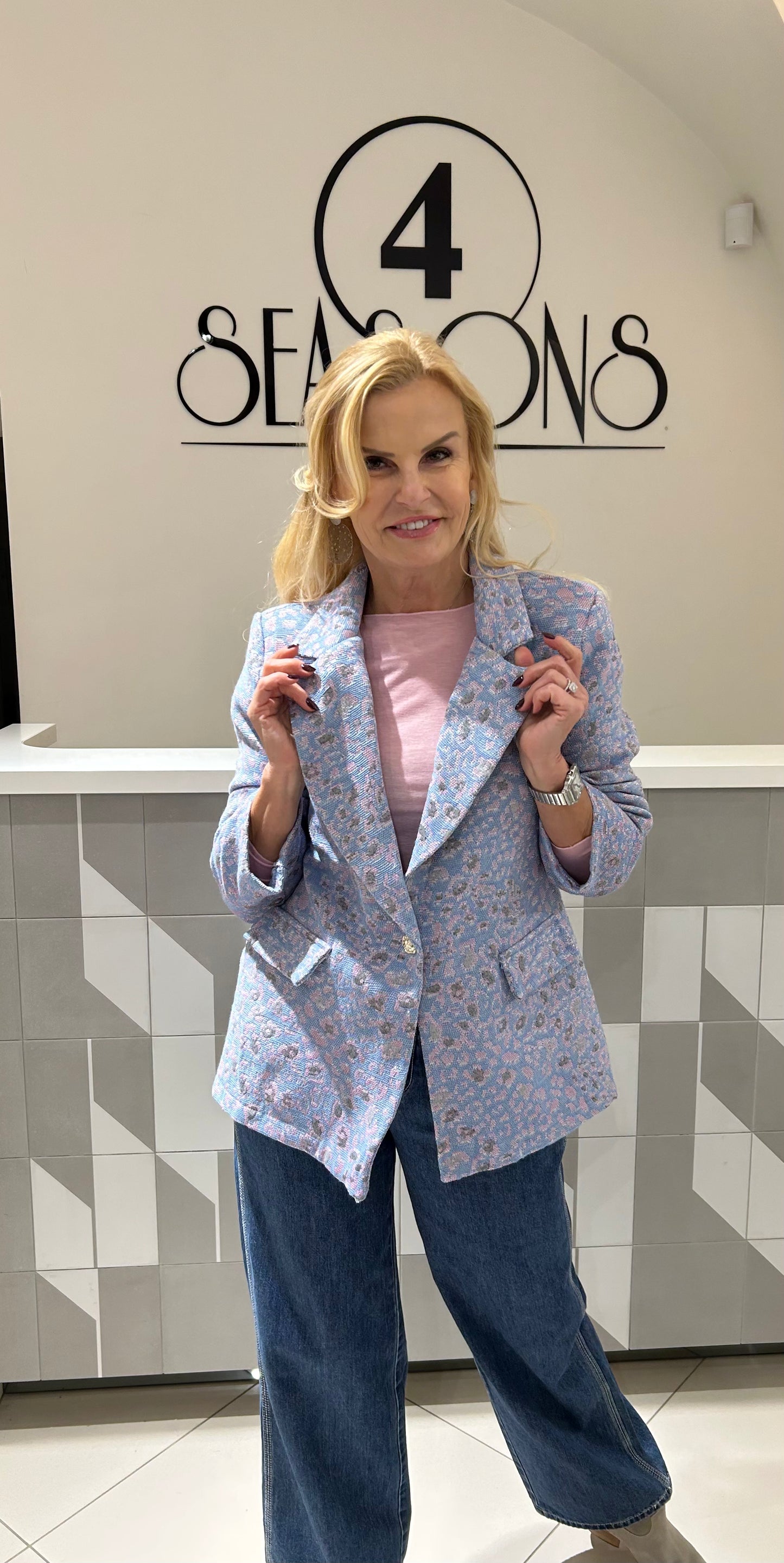 Švarkas su saga (Šv.160)