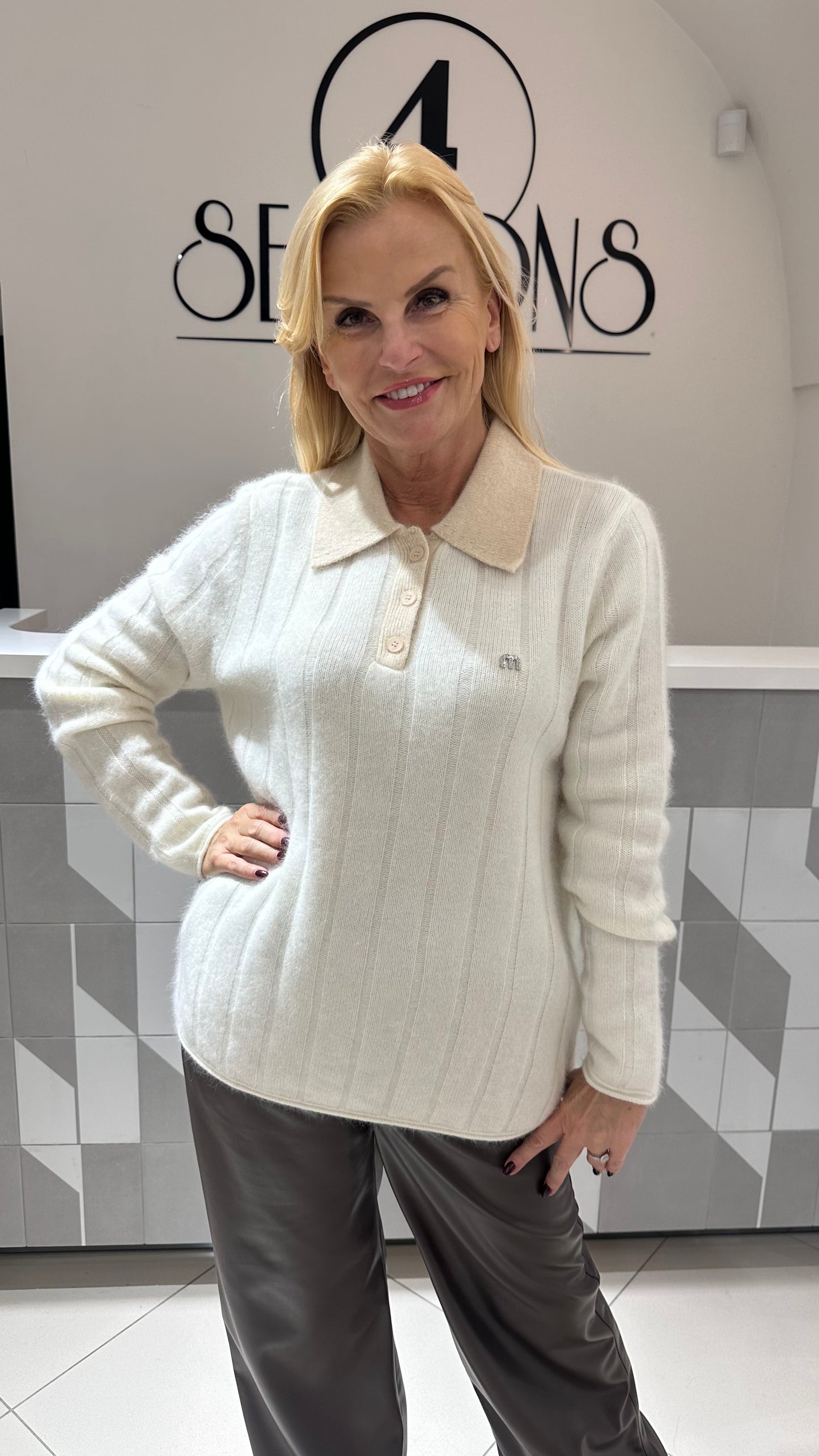 Megztukas su sagutemis (m456)