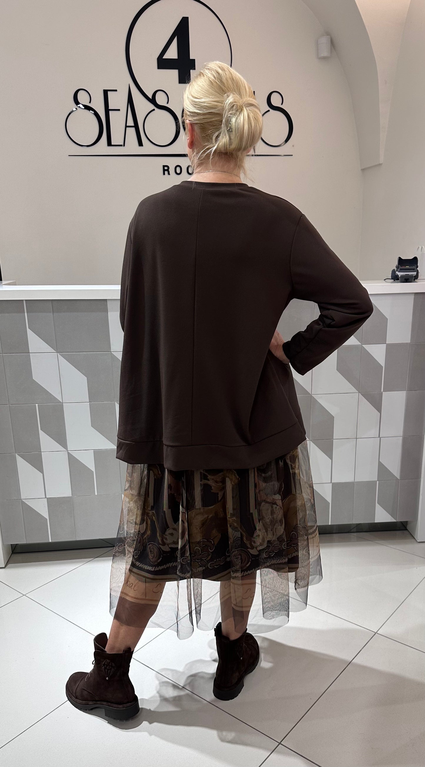 Suknelė didesniam dydžiui (s156)