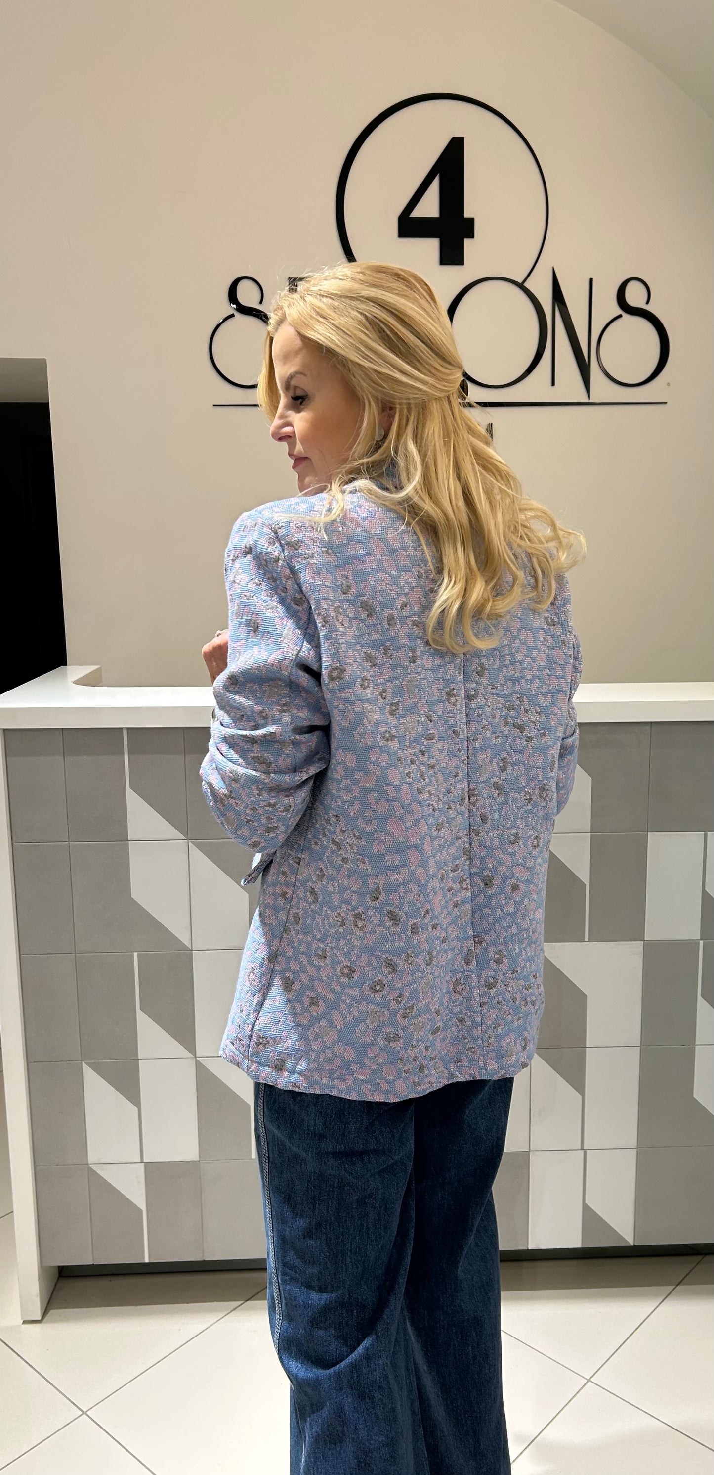 Švarkas su saga (Šv.160)