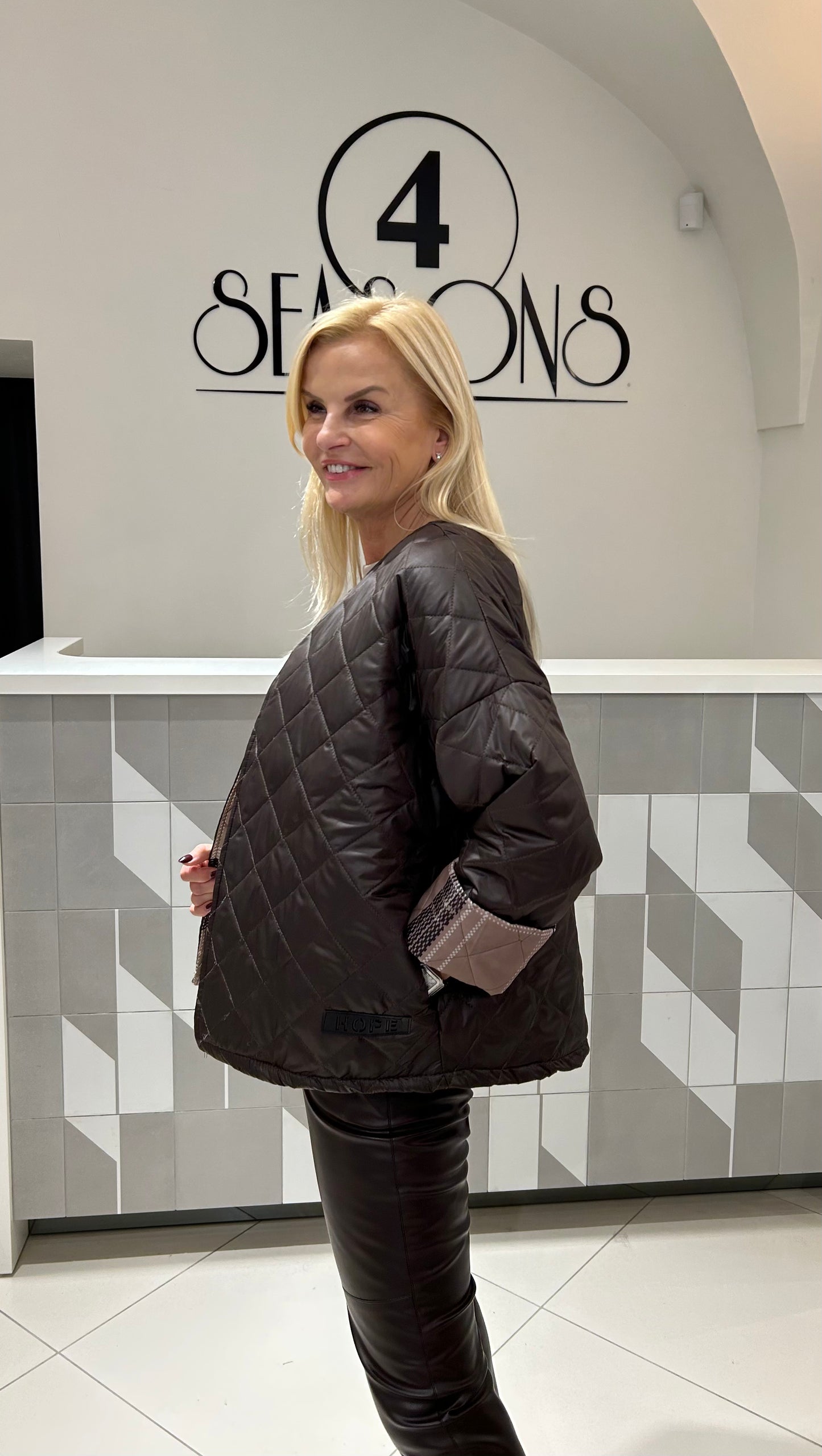 Striukė-švarkelis (b177)