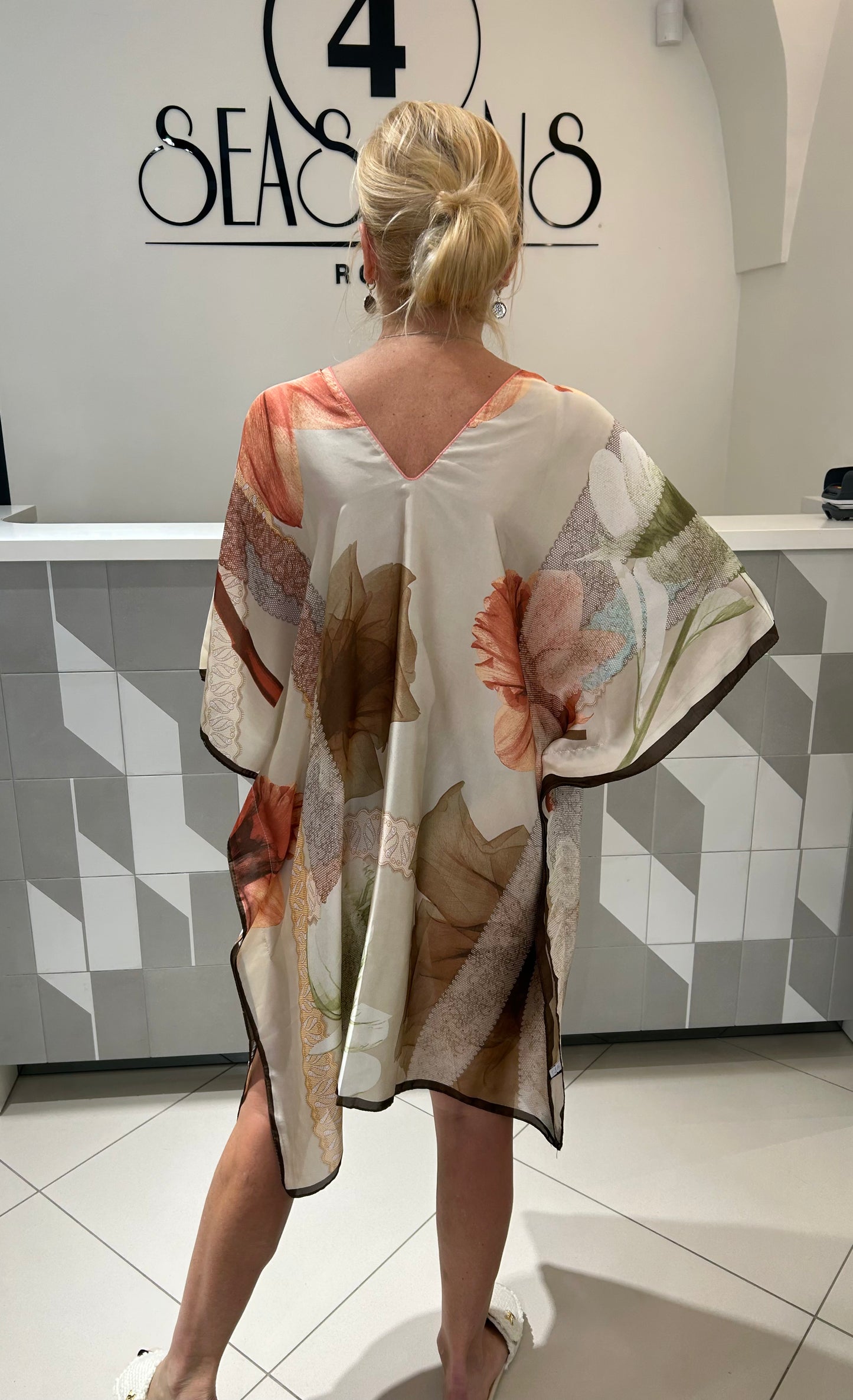 Tunika su V iškirptė (T22)