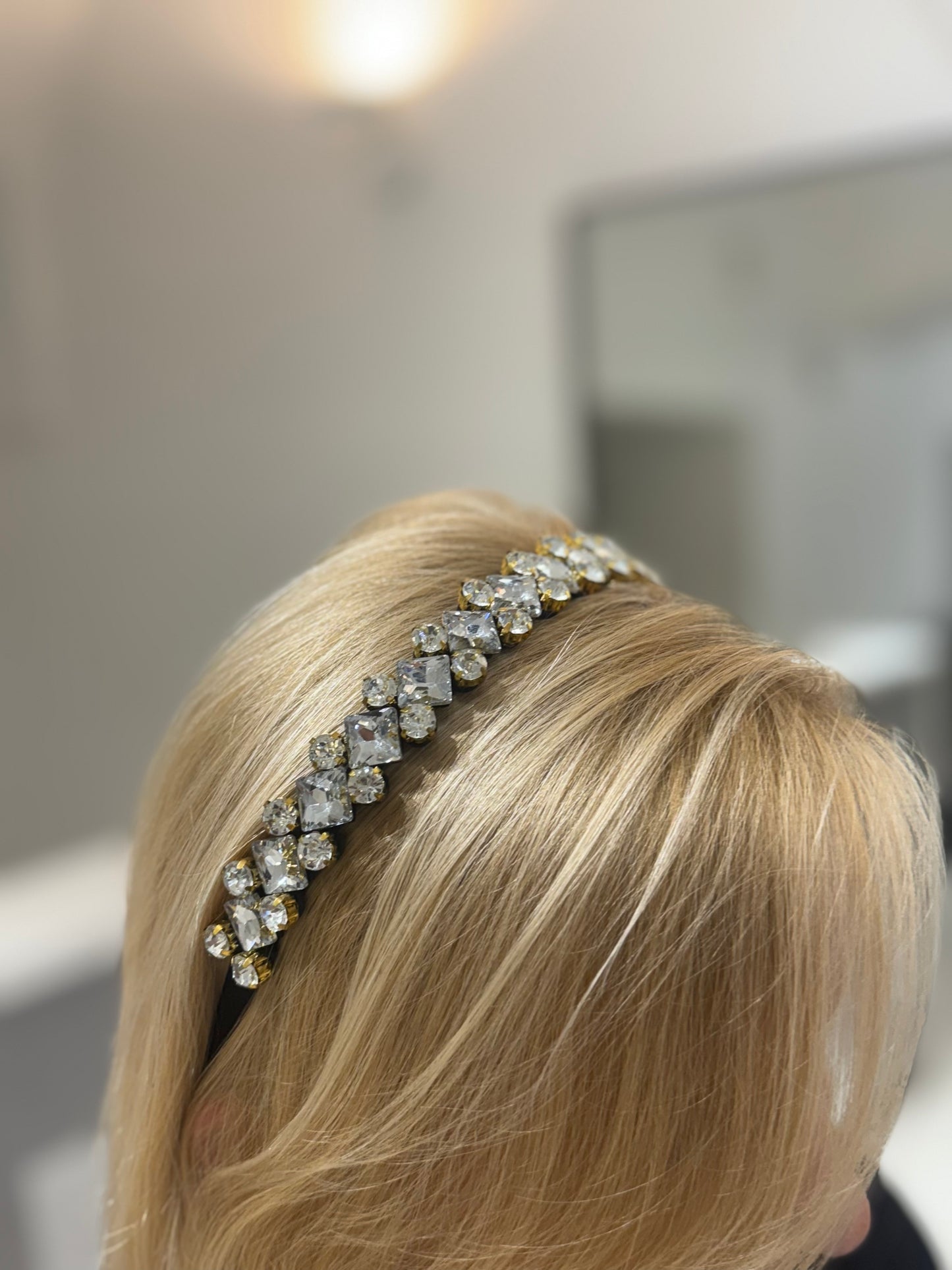 Lankelis su dideliais akmenukais