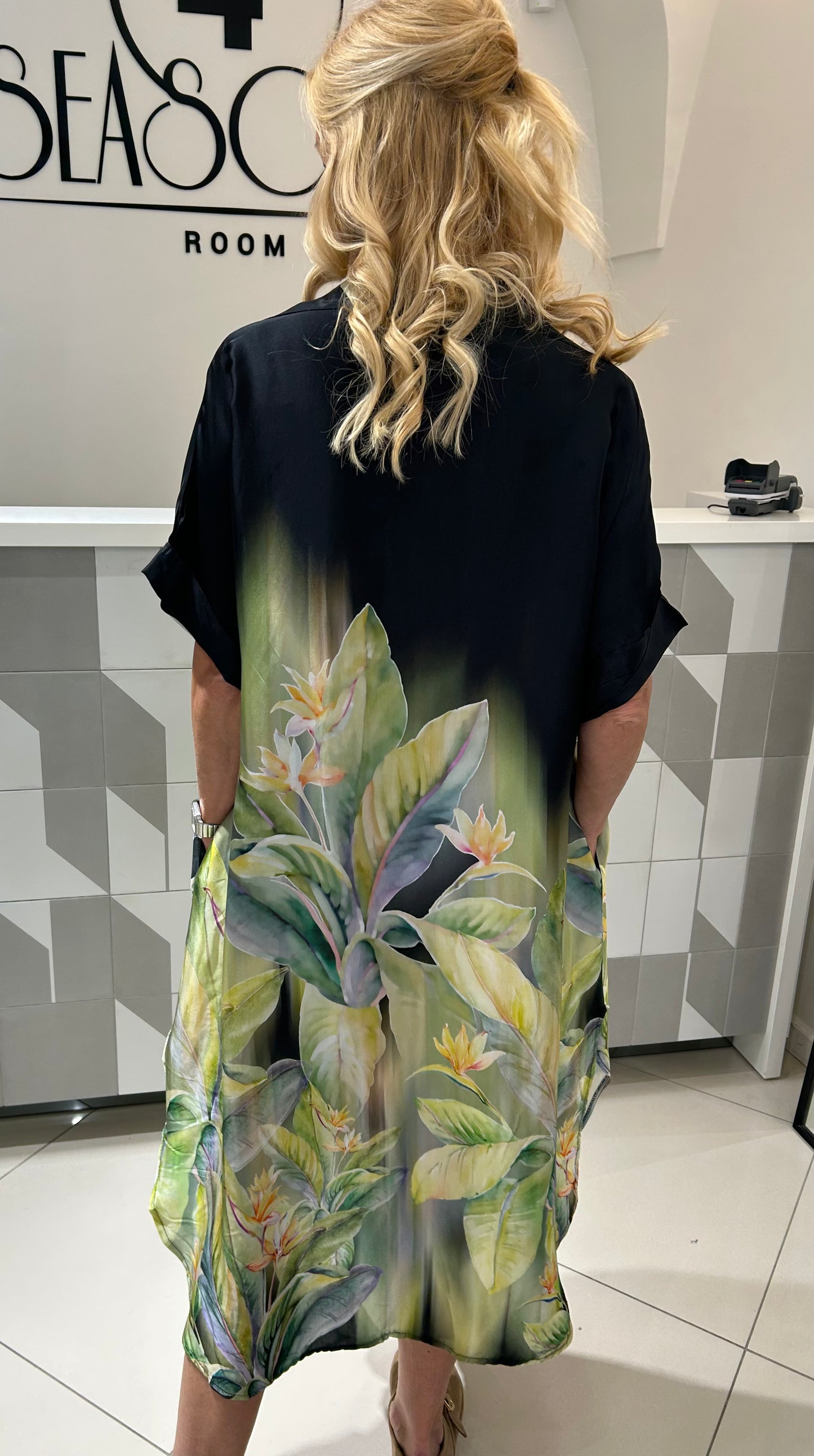 Viskozės ir šilko pluošto suknelė (s189)